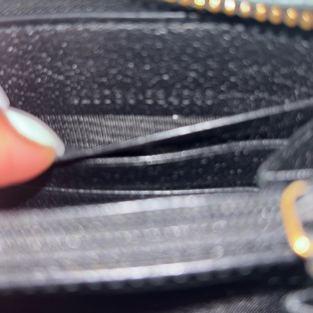 Gucci GG Logo Leather Continental Long Wallet - Picture 7 of 7